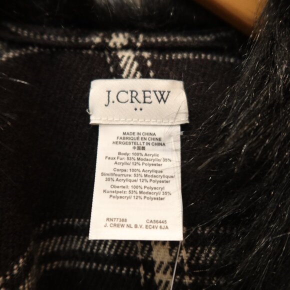 NWT JCREW plaid cape scarf wrap black white fringe faux fur holiday cozy elegant - Picture 8 of 8